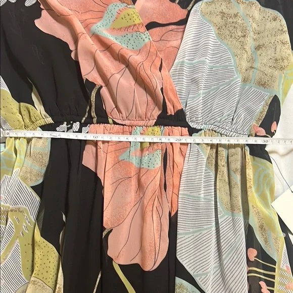 Lulu's Green Long Sleeve Sundress with V-Neck - Picture 5 of 9